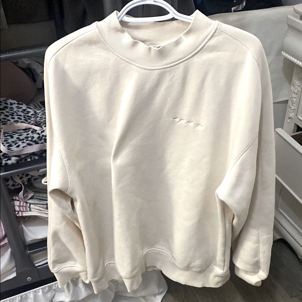 Cream Sweatshirt